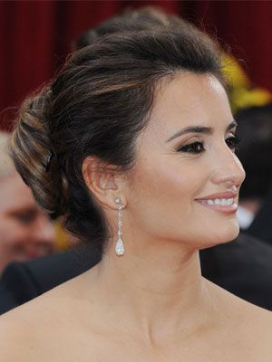 penelope-cruz-2010-oscars-hair.jpg